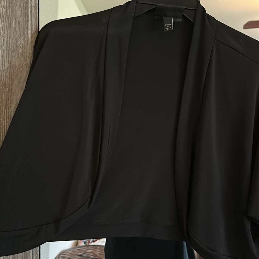 Dress Barn Black Shoulder Cover. For tank dresses. Black. Size 2X. - Picture 3 of 7